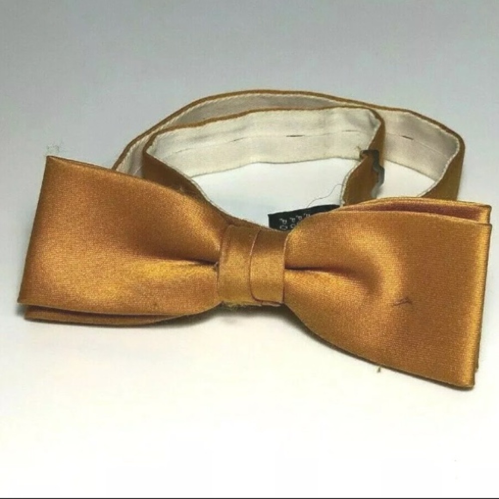 Vintage Bow Tie Gold 100% Polyester